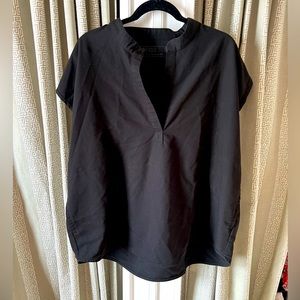 Figs scrubs Rafaela oversized black top